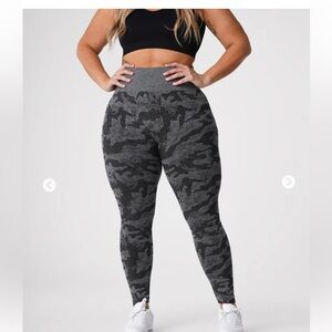 NVGTN M Women's Black Gray Camo Leggings Stretch Sculpting
